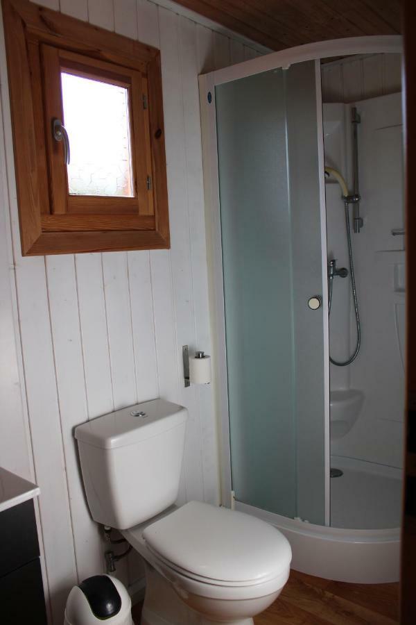 Camping Familial Paisible Avec Piscine, Mobil Home , Chalet, Studio & Emplacement Nue Casties-Labrande Екстериор снимка